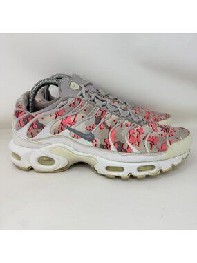 Nike Air Max Plus TN Running Shoes Gray Pink Women’s Size 9
